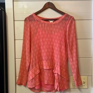Sundance Coral Silk Medallion
Print Ruffle Blouse Size S.